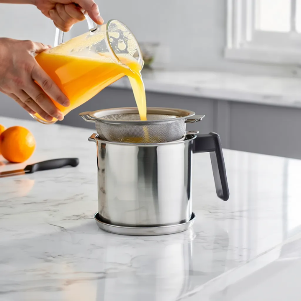 1.7 Litre Stainless Steel Oil Pot – Airtight Oil & Ghee Container for Kitchen Storage | 1700ml Steel Oil Dispenser Can with Lid