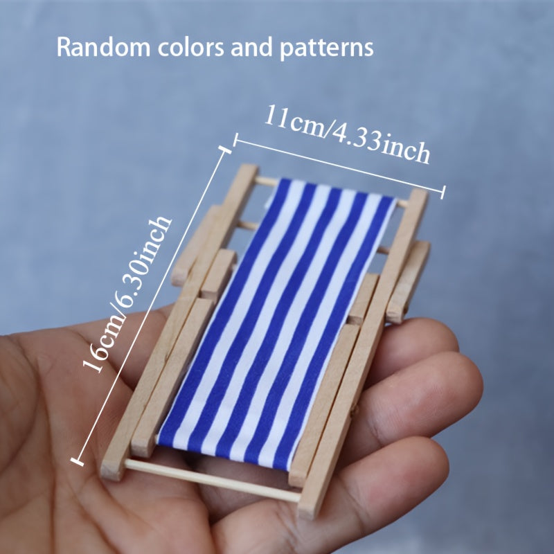 1 pc Cute Foldable Beach Chair Phone Stand, Mini Wooden Desktop Decoration and Photo Prop (Random Color)