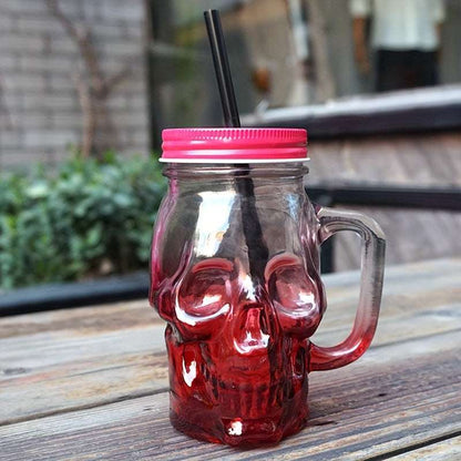 1 Pc Gradient Colored Skull Shaped Glass Cup, juice drink cup, transparent with lid, mug cup, handle cup, beer cup (Random Color)